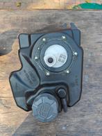 Benzinetank Compleet Aerox 4 Takt, Fietsen en Brommers, Ophalen of Verzenden, Gebruikt