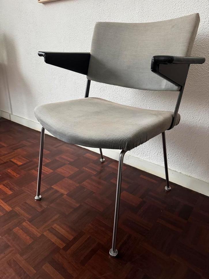 Gispen Cordemeyer Stoel - Vintage Design grijs, Huis en Inrichting, Stoelen, Gebruikt, Eén, Metaal, Grijs, Ophalen