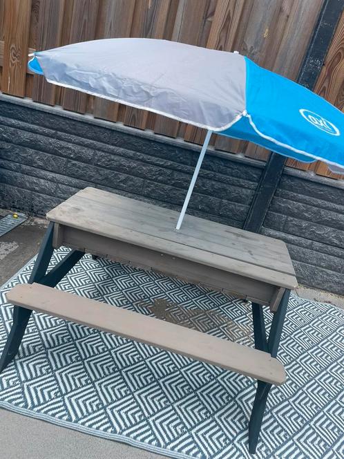 AXI vrij nieuwe water en zand picknicktafel met parasol, Kinderen en Baby's, Speelgoed | Buiten | Zandbakken, Nieuw, Ophalen
