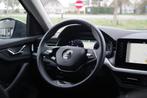 Skoda Kamiq 1.0 TSI 115 PK Automaat Selection, Adap. Cruise, Auto's, Skoda, Stof, Gebruikt, Zwart, Parkeersensor