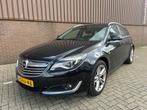 Opel Insignia Sports Tourer 1.6 T Edition Navi Camera Clima, Auto's, Opel, Origineel Nederlands, Te koop, 5 stoelen, Emergency brake assist