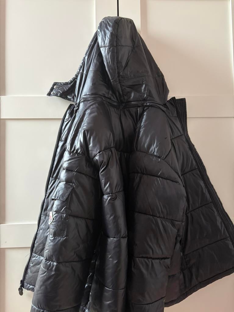 Moncler jas zwart, Ophalen, Zo goed als nieuw, Zwart