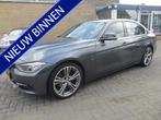 BMW 3-serie 320i EfficientDynamics Edition Upgrade Edition-M, Achterwielaandrijving, Euro 6, 4 cilinders, Navigatiesysteem