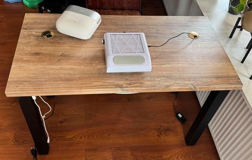 Afinia nageltafel., Huis en Inrichting, Tafels | Salontafels, Zo goed als nieuw, 50 tot 100 cm, 100 tot 150 cm, Rechthoekig, Ophalen
