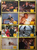 Originele James Bond 007 “A View To A Kill” 2 X LC poster, Verzamelen, Film en Tv, Ophalen of Verzenden, Zo goed als nieuw