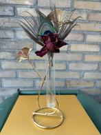 Rozenvaasje met goudkleurige Ginkgo biloba bladeren, Huis en Inrichting, Overige materialen, Overige kleuren, Ophalen of Verzenden