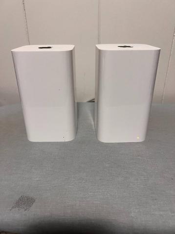 2x Apple AirPort Extreme 6e generatie beschikbaar voor biedingen