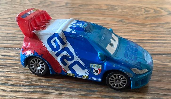 Cars rally auto, Hobby en Vrije tijd, Modelauto's | Overige schalen, Ophalen