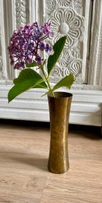 Italian Modern Hand-Beaten Brass Vase, 1970s, Antiek en Kunst, Ophalen