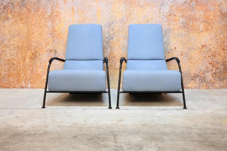 ZGANieuw 2 lichtblauwe stoffen Harvink deisgn fauteuils, Huis en Inrichting, Fauteuils, Zo goed als nieuw, Metaal, Stof, 50 tot 75 cm