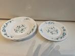 5 Arcopal borden. Myosotis, Huis en Inrichting, Keuken | Servies, Ophalen of Verzenden, Gebruikt, Overige stijlen, Bord(en)
