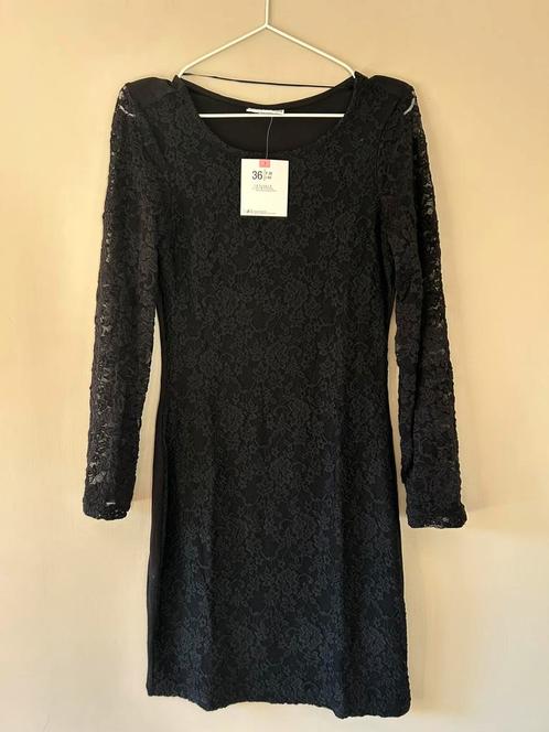 Nieuw zwart kanten jurk lange mouwen maat S, Kleding | Dames, Jurken, Nieuw, Maat 36 (S), Zwart, Boven de knie, Verzenden