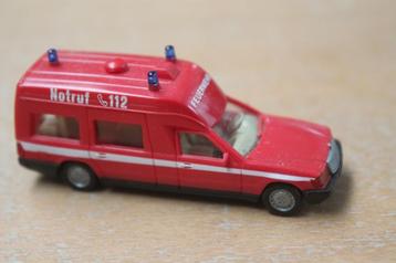 Wiking Mercedes 250 D als brandweerwagen beschikbaar voor biedingen