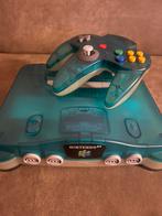 Nintendo 64 Ice Blue (NTSC), Spelcomputers en Games, Spelcomputers | Nintendo 64, Ophalen of Verzenden, Zo goed als nieuw, Met 1 controller