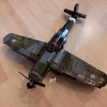 Sluban US Spitfire gevechtsvliegtuig WO2 Army beschikbaar voor biedingen