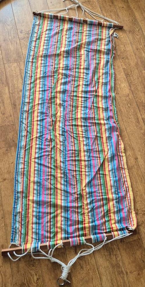Kleurrijke Hangmat met Spreidstokken, Tuin en Terras, Hangmatten, Gebruikt, Eenpersoons, Opvouwbaar, Binnen, Buiten, Ophalen of Verzenden