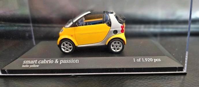 Smart Hello Yellow - Minichamps 1:43, Hobby en Vrije tijd, Modelauto's | 1:43, Nieuw, Auto, MiniChamps, Ophalen
