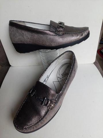 Instappers Waldlaufer 38 H grijs leder +voetbed 1xGedragen beschikbaar voor biedingen