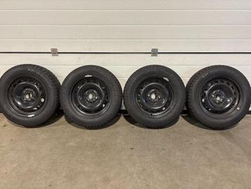 14" dunlop winterbanden st. 4 x 98 ford ka, fiat 500, panda beschikbaar voor biedingen