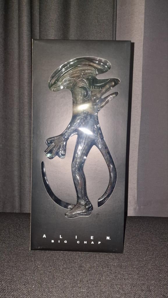 Hot Toys Alien Big Chap MMS106 - Nieuw in doos!, Ophalen of Verzenden, Nieuw