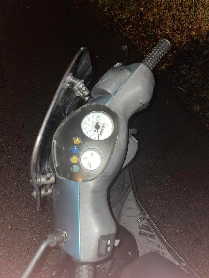 Zip 4 takt 2018, Fietsen en Brommers, Scooters | Piaggio, Gebruikt, Zip, Maximaal 45 km/u, Benzine, Ophalen