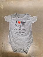 Nieuwe grijze romper maat 92 ( opa en oma), Ophalen of Verzenden, Nieuw, Jongen of Meisje, Nacht- of Onderkleding