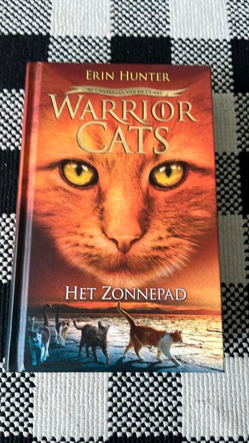 Erin Hunter - Het zonnepad, Boeken, Kinderboeken | Jeugd | 10 tot 12 jaar, Zo goed als nieuw, Ophalen of Verzenden