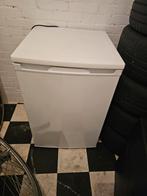 Ikea Tafelmodel koelkast in nette staat., 100 tot 150 liter, Zo goed als nieuw, 45 tot 60 cm, Met vriesvak