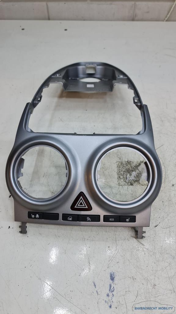 Opel Corsa D facelift bedieningspaneel behuizing kap stoel s, Auto-onderdelen, Dashboard en Schakelaars, Opel, Gebruikt, Ophalen of Verzenden