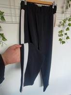 Fijne nieuwe jog pantalon 42/44, Ophalen of Verzenden, Nieuw, Maat 42/44 (L)