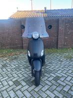 Senzo snorscooter, Fietsen en Brommers, Snorfietsen en Snorscooters, Gebruikt, Benzine, Ophalen, Overige merken