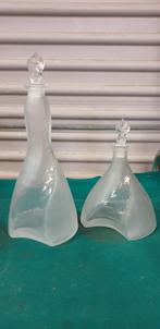 karaffen 2 stuks gedraaid glas, Huis en Inrichting, Ophalen of Verzenden, 'T Olde Gre-j, Info@toldegrej.nl, Endepoelstraat 20f Didam