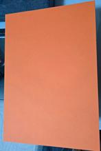 20 vel Fel Oranje Papier, 210 gr, Ophalen of Verzenden, Nieuw