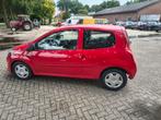 Renault Twingo 1.2 55KW E3 2011 Rood, Auto's, Voorwielaandrijving, Twingo, 4 cilinders, 4 stoelen