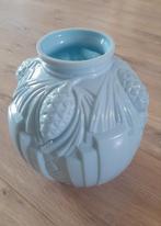 Vaas opaline lichtblauw Art deco, Ophalen of Verzenden