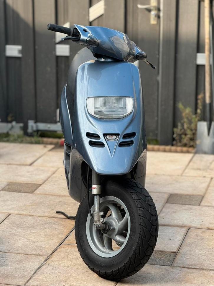 Typhoon 2t 70cc te koop, Fietsen en Brommers, Scooters | Piaggio, Gebruikt, Overige modellen, Tweetakt, Ophalen of Verzenden