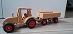 Houten Tractor met Aanhanger - Fagus, Ophalen of Verzenden, Zo goed als nieuw, Rij- of Hobbelspeelgoed
