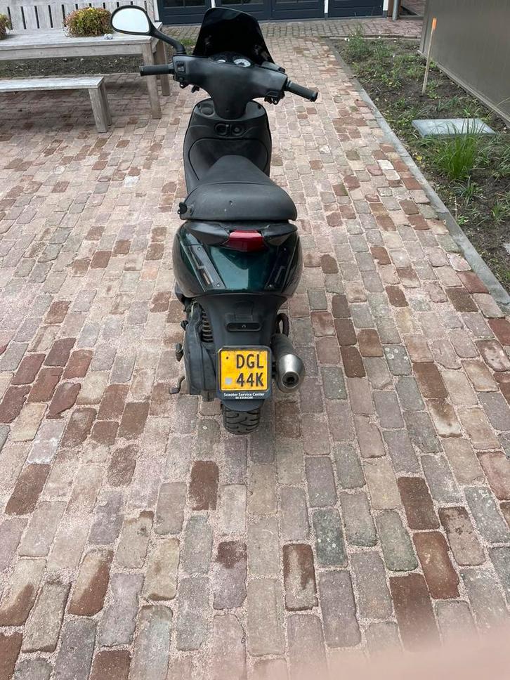 piaggio Zip 4t, Fietsen en Brommers, Scooters | Piaggio, Gebruikt, Zip, Maximaal 45 km/u, Benzine, Ophalen