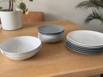 Ikea Servies - Borden en Kommen, Ophalen of Verzenden, Zo goed als nieuw, Bord(en), Effen