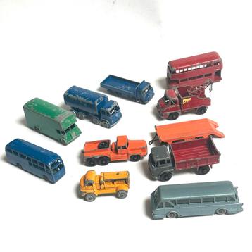 11 Lesney Matchbox autootjes Engeland beschikbaar voor biedingen