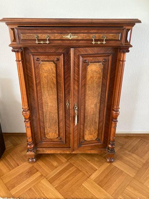Antieke buffetkast, Antiek en Kunst, Antiek | Meubels | Kasten, Ophalen of Verzenden
