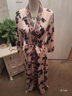 New Collection viscose jurk, Ophalen of Verzenden, Zo goed als nieuw, Maat 38/40 (M), Onder de knie
