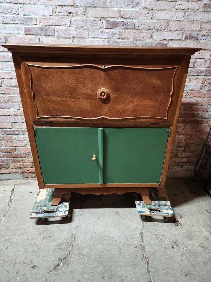 Kast, Huis en Inrichting, Kasten | Overige, Zo goed als nieuw, Ophalen