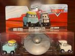 Disney Cars: Nicole Revwell & Jesse Wheelin (+ UFO) NIEUW, Kinderen en Baby's, Speelgoed | Speelgoedvoertuigen, Ophalen of Verzenden