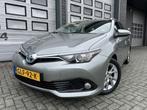 Toyota Auris Touring Sports 1.8 Hybr. Dynamic AUT. Topstaat!, Gebruikt, Euro 6, Start-stop-systeem, Te koop