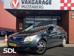 Toyota Avensis wagon 2.0 VVTi Business // NAVI // CAMERA //, Stof, Zwart, 4 cilinders, 154 pk