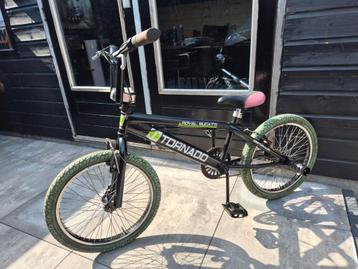Tornado Bmx 20 ,- ! beschikbaar voor biedingen