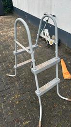 Zwembad trap 88 cm, Ophalen, Zo goed als nieuw