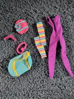 Great shape Barbie outfit jaren 80 paars, Verzamelen, Ophalen of Verzenden, Gebruikt, Kleertjes