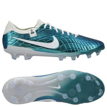 3 paar voetbalschoenen te koop!  beschikbaar voor biedingen